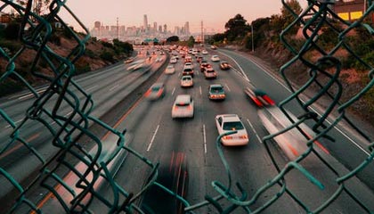 九游下载电脑版官网-世纪之战：经典对抗的“重现”，激发新一波篮球热潮，世纪之战足球